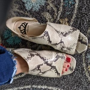 Snake print open toe shooties